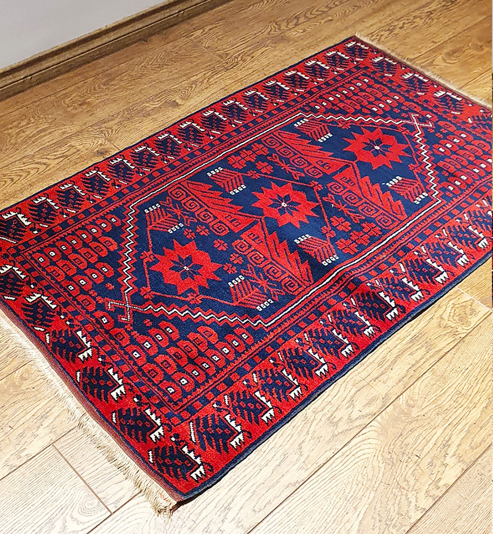 Vintage Turkish Boho Rug 4.3' by 2.6' ft – Femme Progressive